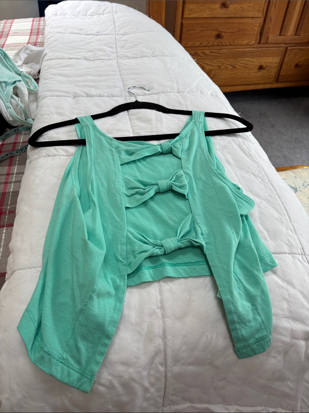 Wet Seal Teal Twist-Back Tank Top